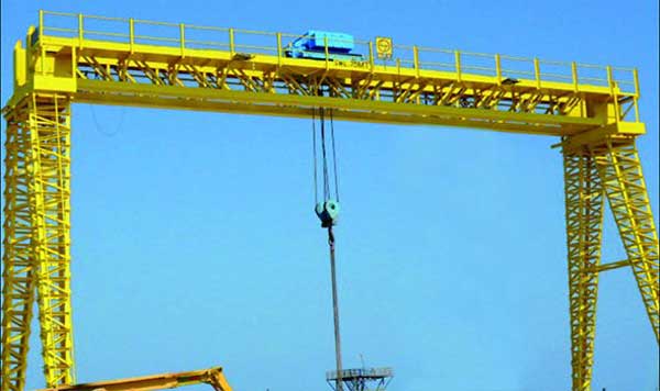 trussed construction crane girder 