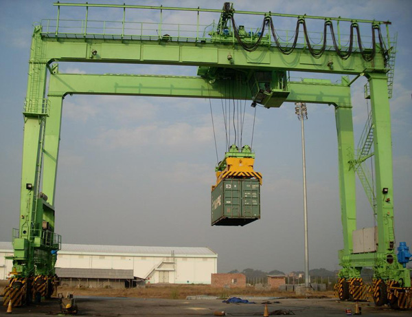 Rubber Gantry Crane for Sale 